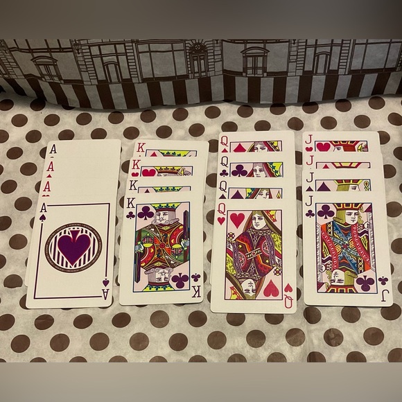 Never Used Deck of Henri Bendel Cards - Picture 5 of 5